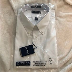 NWT Stafford men’s dress shirt